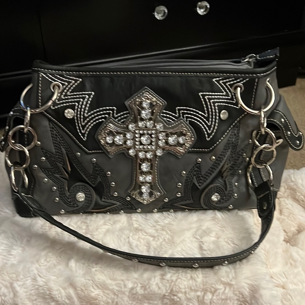 Cross purse biker style